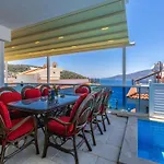 Luxury Very Close To Beach, Amazing Sea Views, Heated Salt-water Pool * קס