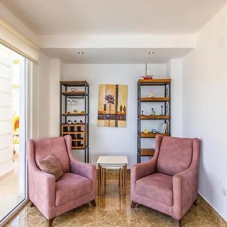 Villa Luxury Very Close To Beach, Amazing Sea Views, Heated Salt-water Pool Kas